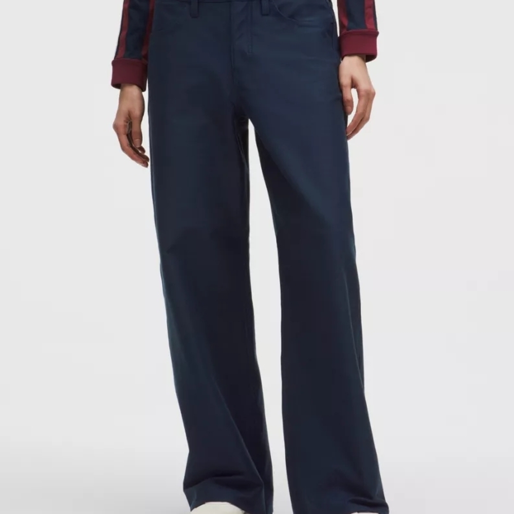 Lululemon EasyFive Low-Rise Classic-Wide Pant Regular 28 True Navy NWT - Picture 6 of 8